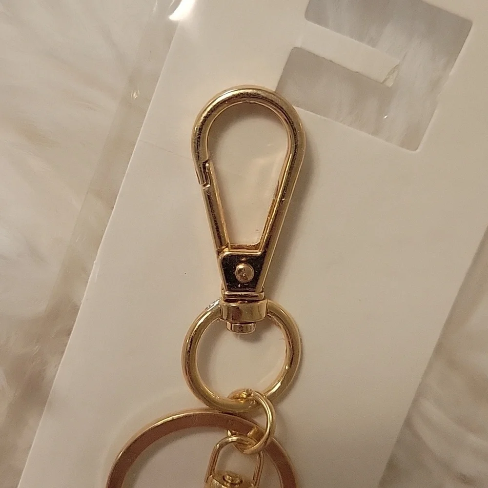 Gold Keychain Accessory - Picture 3 of 3